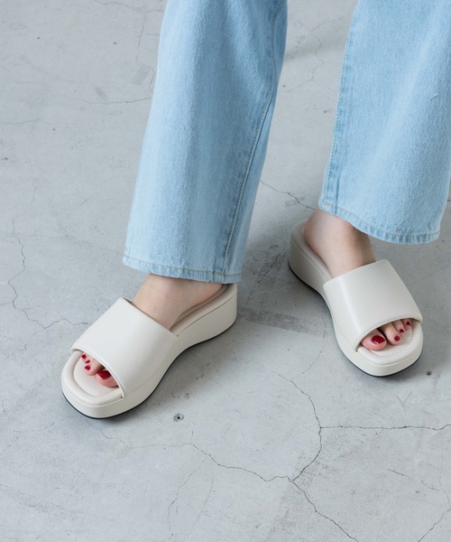 WEGO（ウィゴー）の「WEGO/厚底ミュールサンダル（サンダル・レディース・ブラック/オフホワイト/ピンク/グリーン・MEDIUM/LARGE）」の15枚目の写真