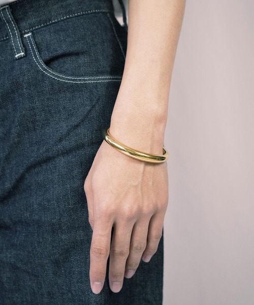 Vaya Con Dios(ヴァヤコンディオス)の「B71 stainless - Adams bangle(バングル/リストバンド・メンズ・ゴールド/シルバー・FREE)」の16枚目の写真