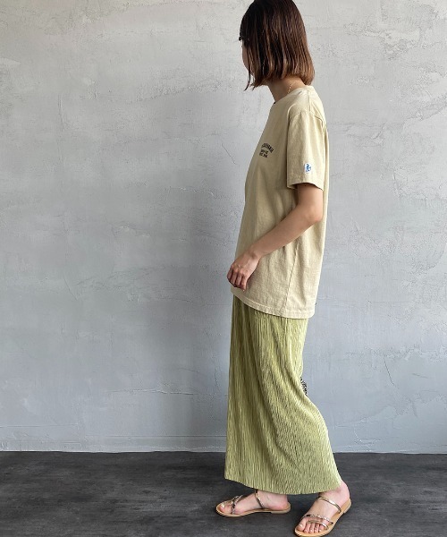 The Endless Summer（エンドレスサマー）の「[THE ENDLESS SUMMER/エンドレスサマー] 別注 BUHI アーチロゴバックプリントTシャツ（Tシャツ/カットソー・レディース・ベージュ/ホワイト/サックスブルー・S/M/L/XL）」の18枚目の写真