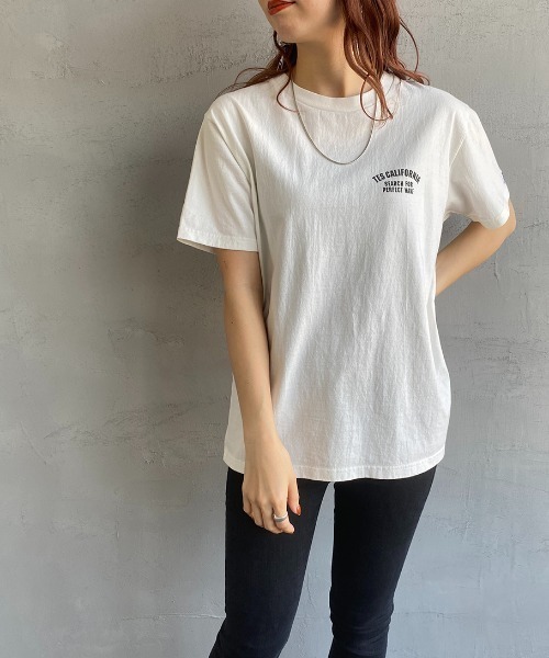 The Endless Summer（エンドレスサマー）の「[THE ENDLESS SUMMER/エンドレスサマー] 別注 BUHI アーチロゴバックプリントTシャツ（Tシャツ/カットソー・レディース・ベージュ/ホワイト/サックスブルー・S/M/L/XL）」の14枚目の写真