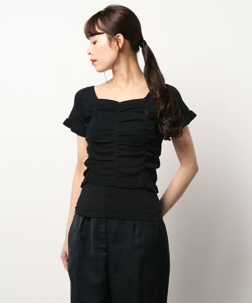 VIBGYOR Women(ヴィブジョー ウィメン)の「【KOREA SELECT】スクエアネック シャーリング ショート丈 ニット(ニット/セーター・レディース・ブラック/ライトベージュ/グリーン/イエロー/レッド/ホワイト・FREE)」の16枚目の写真