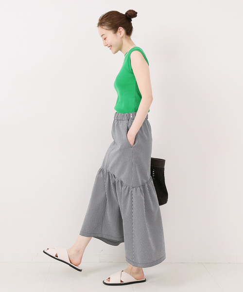 IENA（イエナ）の「ギンガムサッカーラッフルスカート（スカート・レディース・ネイビー/ネイビー×ホワイト・40/38/36/34）」の16枚目の写真