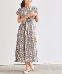 フレンチスリーブプリントワンピース