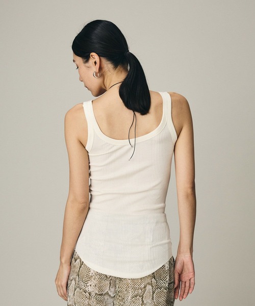 Chaos（カオス）の「Chaos(カオス)/◇3/4坪田あさみさんIGLIVE紹介アイテム◇シルクマルドウタンクトップ（タンクトップ・レディース・ブラック/ベージュ系その他/チャコールグレー/ブラウン系その他/ホワイト・FREE）」の11枚目の写真