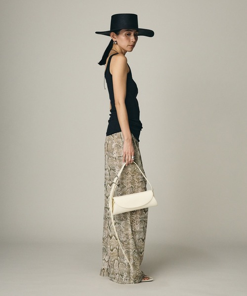 Chaos（カオス）の「Chaos(カオス)/◇3/4坪田あさみさんIGLIVE紹介アイテム◇シルクマルドウタンクトップ（タンクトップ・レディース・ブラック/ベージュ系その他/チャコールグレー/ブラウン系その他/ホワイト・FREE）」の13枚目の写真