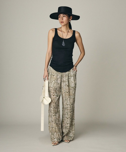 Chaos（カオス）の「Chaos(カオス)/◇3/4坪田あさみさんIGLIVE紹介アイテム◇シルクマルドウタンクトップ（タンクトップ・レディース・ブラック/ベージュ系その他/チャコールグレー/ブラウン系その他/ホワイト・FREE）」の12枚目の写真