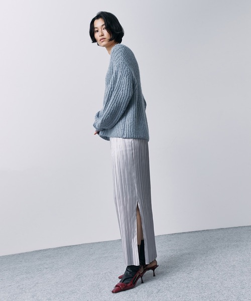 STUNNING LURE（スタニングルアー）の「プリーツタイトスカート（スカート・レディース・シルバー・SMALL/MEDIUM）」の2枚目の写真