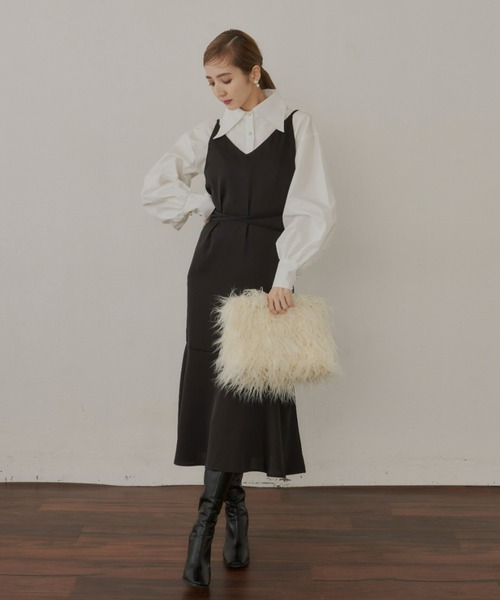 VIOLETTA（ヴィオレッタ）の「サテンキャミワンピース（ワンピース・レディース・ブラック/ベージュ・FREE）」の2枚目の写真