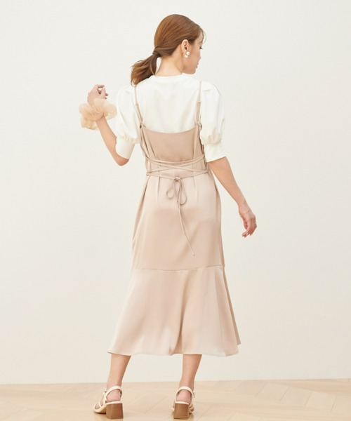 VIOLETTA（ヴィオレッタ）の「サテンキャミワンピース（ワンピース・レディース・ブラック/ベージュ・FREE）」の22枚目の写真