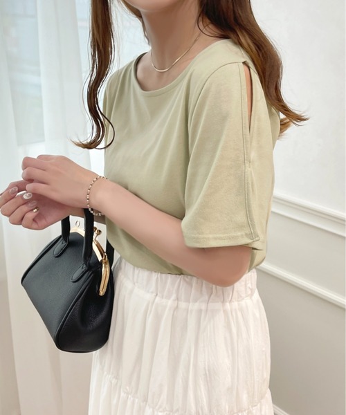 apres jour（アプレジュール）の「スリットスリーブTシャツ【ZOZOTOWN限定アイテム】（Tシャツ/カットソー・レディース・ブラック/オフホワイト/グリーン/ライトピンク・X-LARGE/フリー）」の16枚目の写真
