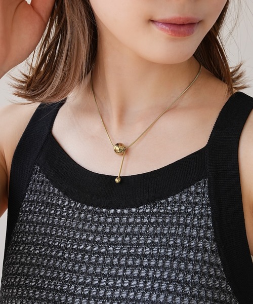 IAMUSE(アイアミューズ)の「金属アレルギー対応 スネークチェーンボールトップネックレス S0741【IAMUSE】(ネックレス・レディース・シルバー/ゴールド・FREE)」の17枚目の写真
