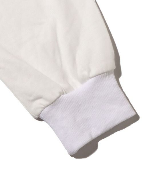 ANNA SUI（アナスイ）の「ANNA SUI Archive バタフライ刺繍 ロンT【SP】（Tシャツ/カットソー・レディース・オレンジ/パープル/ホワイト/サックスブルー・M/L/XL）」の8枚目の写真