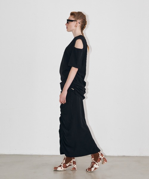 Solace（ソレイス）の「センターシャーリングスカート（スカート・レディース・ブラック/ピンク・MEDIUM/LARGE）」の19枚目の写真