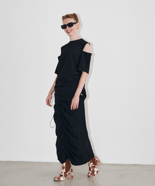 Solace（ソレイス）の「センターシャーリングスカート（スカート・レディース・ブラック/ピンク・MEDIUM/LARGE）」の18枚目の写真