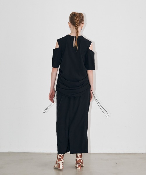 Solace（ソレイス）の「センターシャーリングスカート（スカート・レディース・ブラック/ピンク・MEDIUM/LARGE）」の9枚目の写真