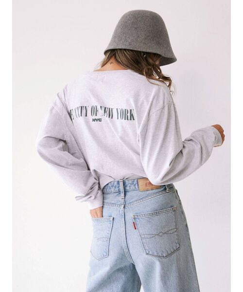 Ungrid（アングリッド）の「NY(new york city)別注 ロゴロングスリーブTee（Tシャツ/カットソー・レディース・オフホワイト/ピンク/ライトグレー・FREE）」の13枚目の写真