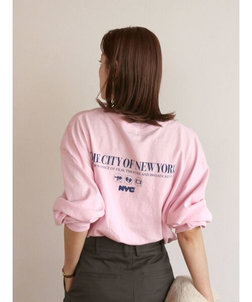 Ungrid（アングリッド）の「NY(new york city)別注 ロゴロングスリーブTee（Tシャツ/カットソー・レディース・オフホワイト/ピンク/ライトグレー・FREE）」の5枚目の写真