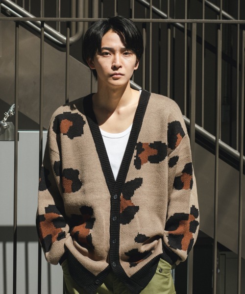 BROKEN BASE(ブロークンベース)の「レオパードニットカーディガン(カーディガン/ボレロ・メンズ・ブラック/ベージュ・LARGE/MEDIUM)」の19枚目の写真