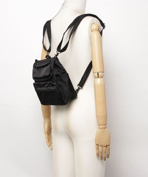 603（ロクマルサン）の「603　スーパーミニ2wayボディバッグ（バックパック/リュック・メンズ・ブラック/ホワイト・FREE）」の7枚目の写真