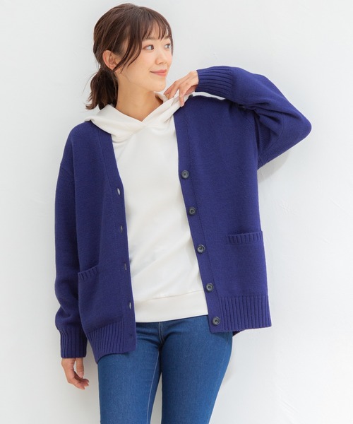 Honeys(ハニーズ)の「Vネックカーデ(カーディガン/ボレロ・レディース・ブラック/ダークグリーン/ブラウン/杢グレー/ベージュ系その他/ダークブルー/グリーン・LL/S/M/L)」の7枚目の写真