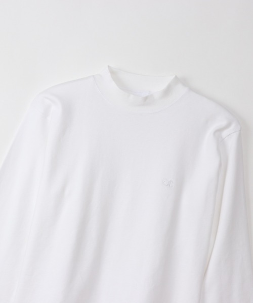 Champion（チャンピオン）の「【Champion/チャンピオン】メンズ ベーシック モックネックロングスリーブTシャツ（Tシャツ/カットソー・メンズ・ブラック/ネイビー/オフホワイト/オリーブ/チャコール/マルーン・MEDIUM/X-LARGE/LARGE/SMALL）」の8枚目の写真