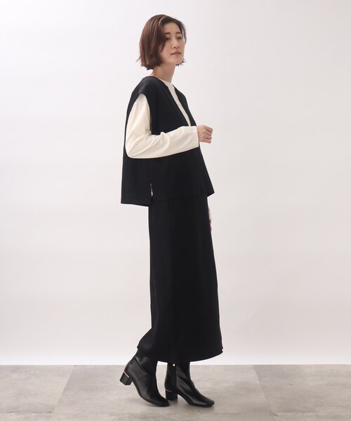 louren ベスト、タイトスカートセットアップ Louere（ルエレ）の「Vネックベスト＋ハイウエストタイト