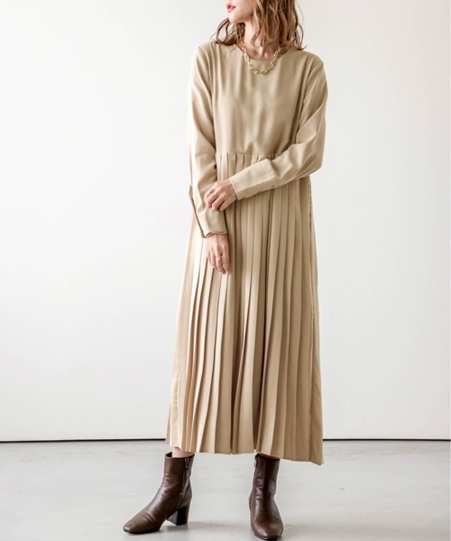 セール】プリーツカラーワンピース（ワンピース）｜AMELY（エミリー