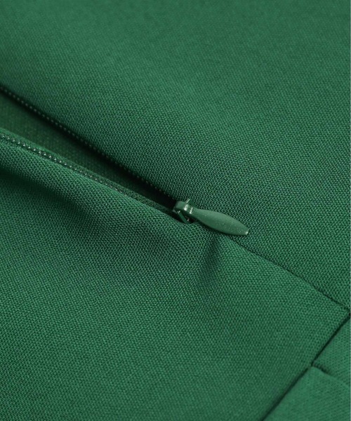 AMELY(エミリー)の「プリーツカラーワンピース(ワンピース・レディース・テラコッタ/グリーン/ベージュ/ブラック/ベージュ系その他/ライトグレー/ピンク/ネイビー・M/L)」の15枚目の写真