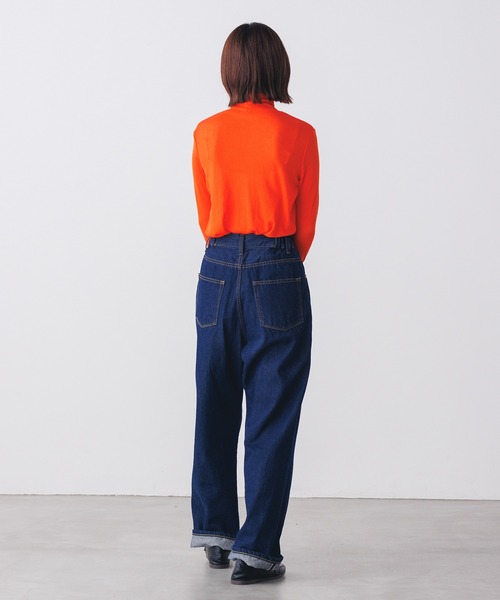 hunch(ハンチ)の「シアーカットリブゆるタートルカットソー (Tシャツ/カットソー・レディース・ブルー/レッド/ブラック/グレー/オフホワイト・FREE)」の15枚目の写真