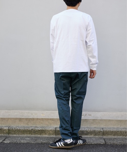 UNIVERSAL OVERALL（ユニバーサルオーバーオール）の「ユニバーサルオーバーオールロゴ ロンT【CENTER LOGO L/S】（Tシャツ/カットソー・メンズ・ダークグリーン/ブラック/ホワイト/ライトグリーン/オートミール・M/L/XL/S）」の13枚目の写真