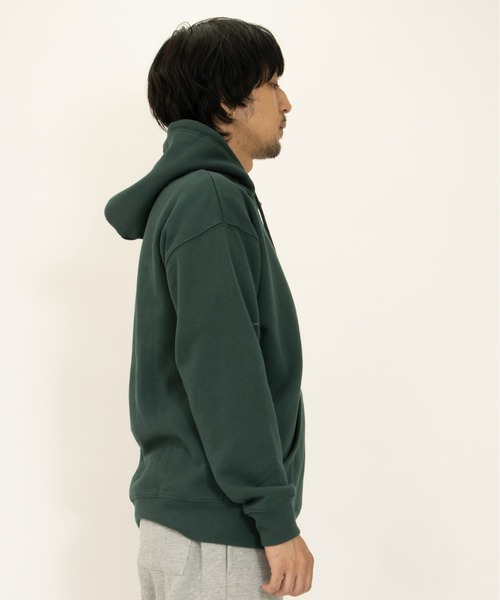 UNIVERSAL OVERALL(ユニバーサルオーバーオール)の「スウェット フーディー / パーカー 【SWEAT HOODIE】(パーカー・メンズ・マルーン/レンガ/ダークネイビー/ブラック/ダークグリーン/ホワイト/ブラウン系その他/ヘザーグレー・M/L/S/XL)」の17枚目の写真