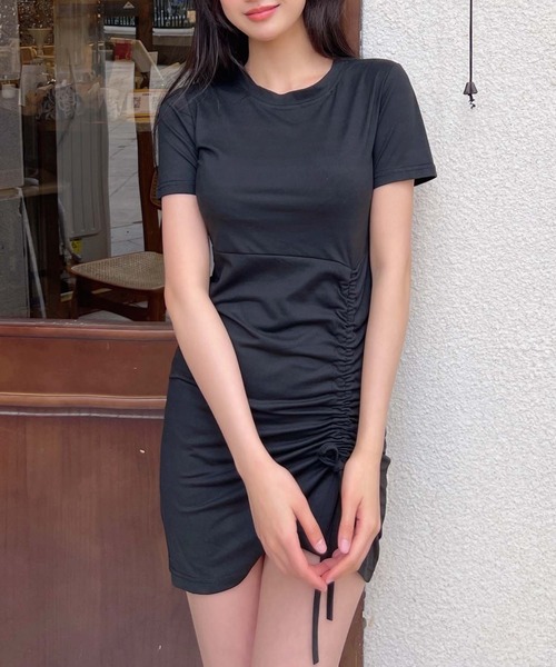 OLUPIC(オルピック)の「OLUPIC/【WEB限定】アシンメトリーシャーリングカットミニワンピース(ワンピース・レディース・グレー/ブラック・FREE)」の2枚目の写真
