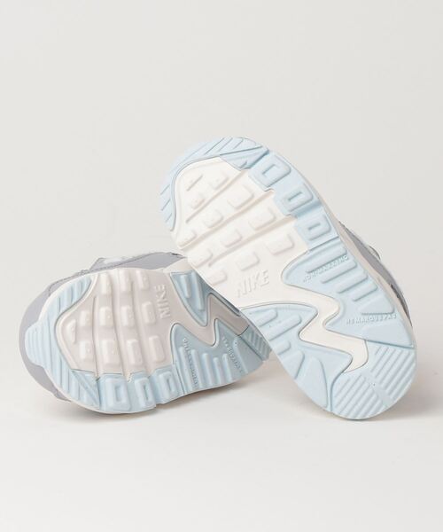 NIKE（ナイキ）の「NIKE ナイキ 12-16AIRMAX 90 TOGGLE SE (BT) エア マックス 90 トグル SE BT KDQ6948 100STWHT/GBLUE（スニーカー・キッズ・ホワイト・12/13/14/15 /16）」の3枚目の写真