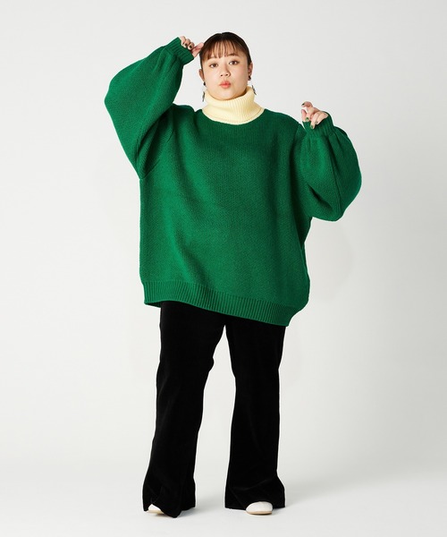 PUNYUS(プニュズ)の「バイカラータートルネックニット(ニット/セーター・レディース・ブラック/ネイビー/グリーン・3/4)」の17枚目の写真