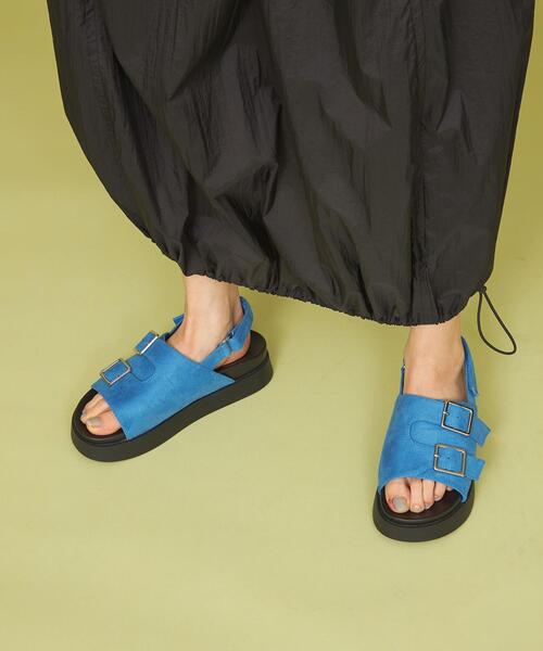 CITEN(シテン)の「<CITEN>ダブル ビッグバックル サンダル(サンダル・レディース・コバルトブルー/ライトグレー/ブラック・S/M/L)」の3枚目の写真