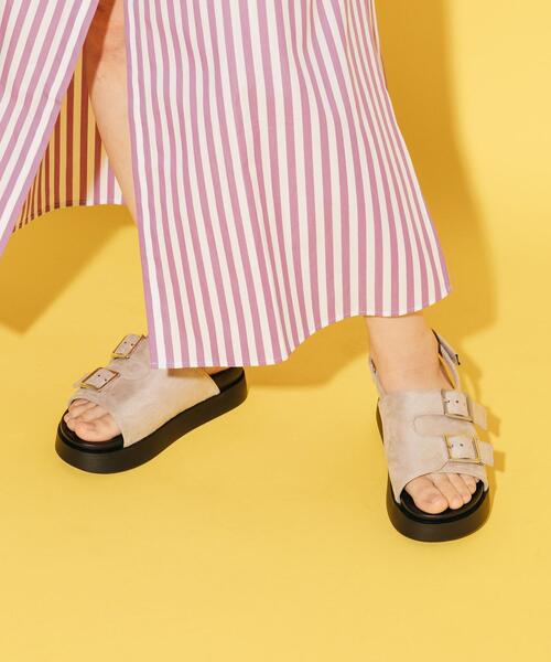 CITEN(シテン)の「<CITEN>ダブル ビッグバックル サンダル(サンダル・レディース・コバルトブルー/ライトグレー/ブラック・S/M/L)」の4枚目の写真