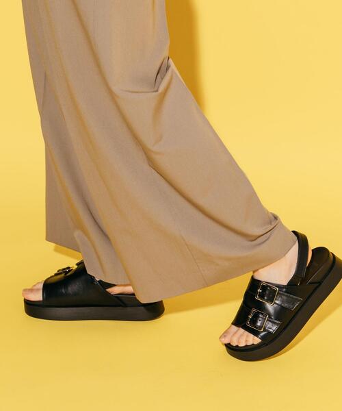 CITEN(シテン)の「<CITEN>ダブル ビッグバックル サンダル(サンダル・レディース・コバルトブルー/ライトグレー/ブラック・S/M/L)」の19枚目の写真