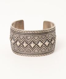 シルバー オープンバングル Beyond Cool？ シルバー オープンバングル Beyond Cool？