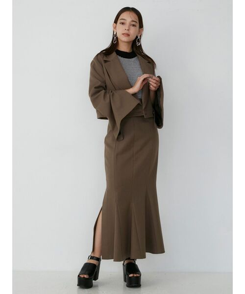 MURUA（ムルーア）の「ハイウエストマーメイドスカート【セットアップ着用可能】（スカート・レディース・ベージュ/ダークグレー/ブラウン/ブルー・1/2）」の14枚目の写真