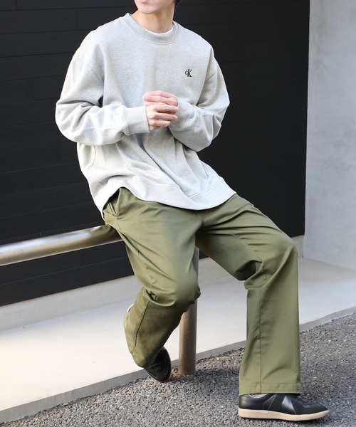 Calvin Klein(カルバン・クライン)の「【Calvin Klein】Calvin Kleinワンポイントロゴクルーネックスウェット 40HM255(スウェット・メンズ・グレー/ブラック/ホワイト/ダークグレー/ベージュ・S/M/L)」の16枚目の写真