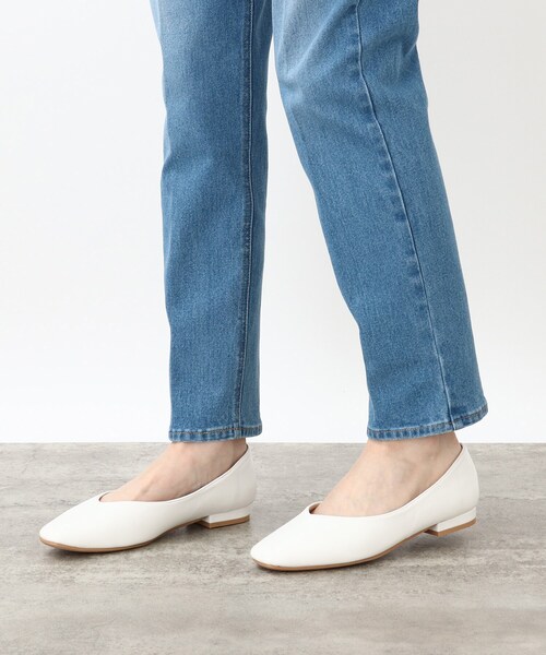 grove（グローブ）の「◆楽チンとキレイを叶えるつつまれフィットシューズ（パンプス・レディース・ベージュ系その他7/シルバー/アイボリー/ブラック・40/35/30/45）」の11枚目の写真