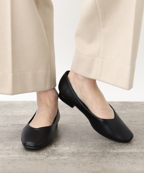 grove（グローブ）の「◆楽チンとキレイを叶えるつつまれフィットシューズ（パンプス・レディース・ベージュ系その他7/シルバー/アイボリー/ブラック・40/35/30/45）」の20枚目の写真