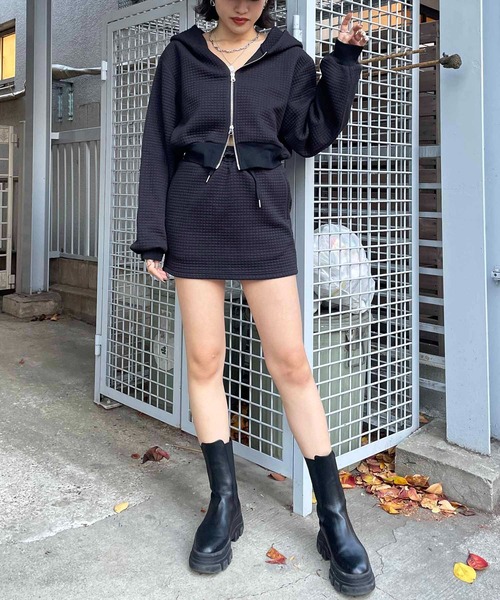 SPIRALGIRL(スパイラルガール)の「キルティングZIPショートパーカー<セットアップ可能>(パーカー・レディース・ホワイト/ブラック・FREE)」の16枚目の写真