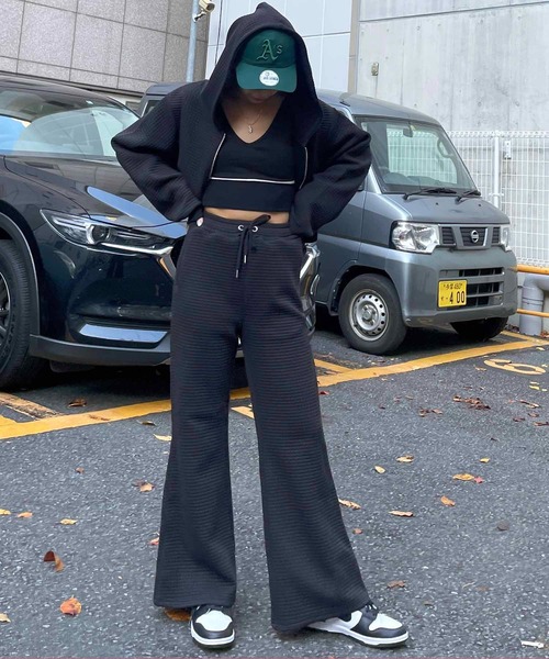 SPIRALGIRL(スパイラルガール)の「キルティングZIPショートパーカー<セットアップ可能>(パーカー・レディース・ホワイト/ブラック・FREE)」の19枚目の写真