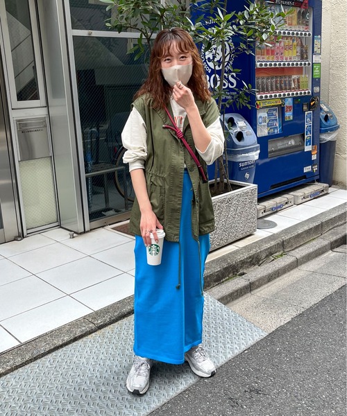 feepur（フェピュール）の「スタンドカラーミリタリーベスト（ベスト・レディース・ブラック/カーキ・MEDIUM）」の19枚目の写真