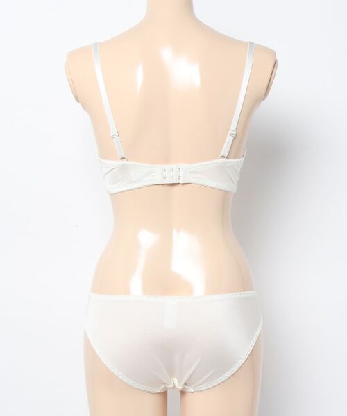 fran de lingerie（フランデランジェリー）の「ブラ＆ショーツセット