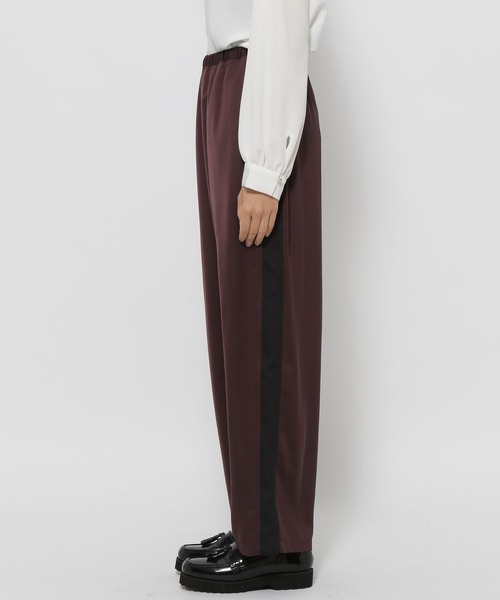 LEPSIM（レプシィム）の「ツヤサテンラインイージーパンツ　179315（その他パンツ・レディース・ブラウン系/グリーン系その他・FREE）」の14枚目の写真
