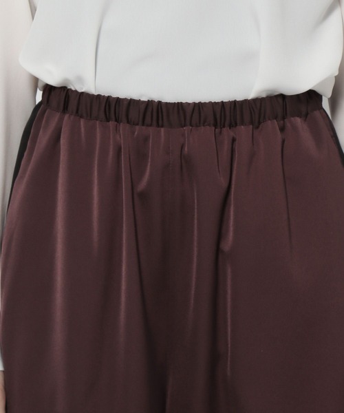 LEPSIM（レプシィム）の「ツヤサテンラインイージーパンツ　179315（その他パンツ・レディース・ブラウン系/グリーン系その他・FREE）」の17枚目の写真