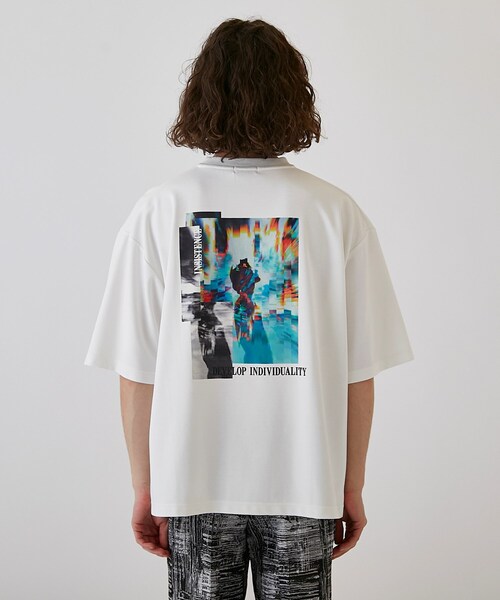 tk.TAKEO KIKUCHI（ティーケータケオキクチ）の「◆スライスグラフィックTシャツ（Tシャツ/カットソー・メンズ・ブラック/ホワイト・02/01/03）」の6枚目の写真