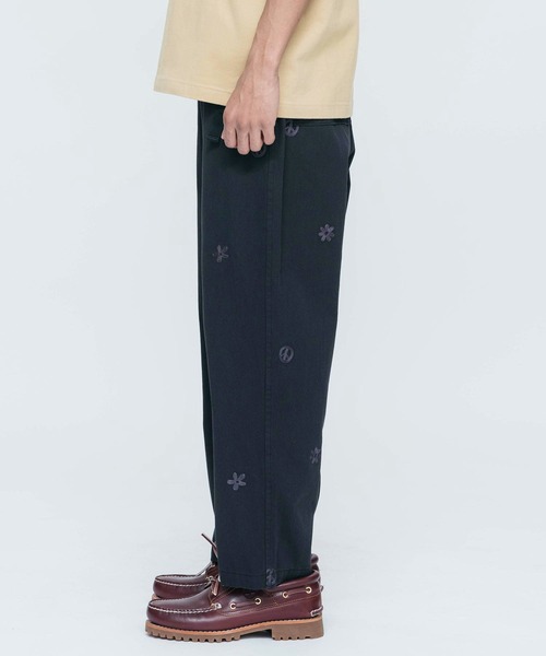 XLARGE（エクストララージ）の「PEACE AND FLOWER PANTS（その他